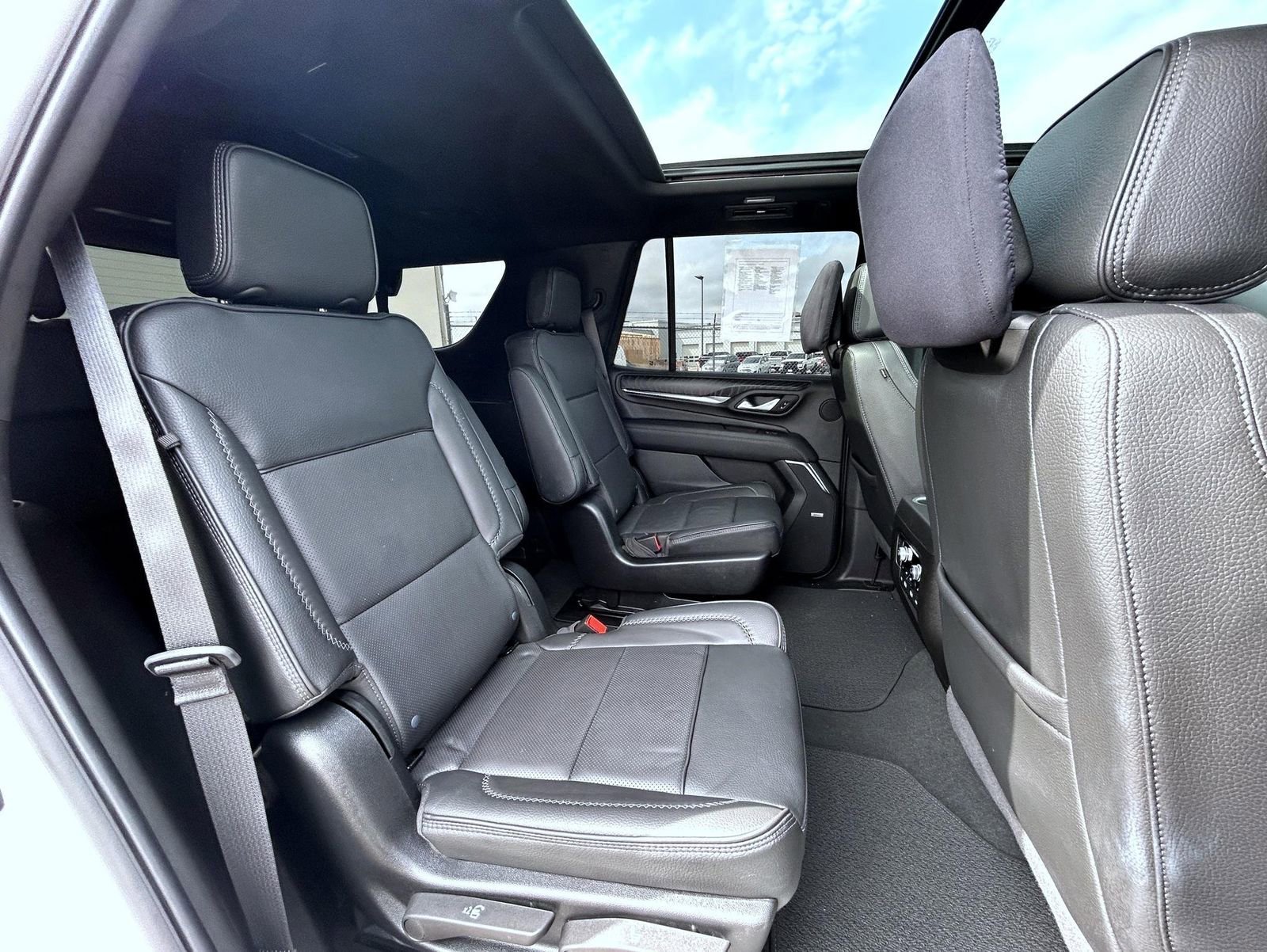Certified 2024 GMC Yukon Denali w/ Denali Reserve Package image 19
