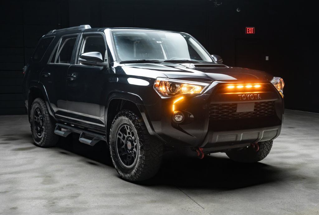 Used 2023 Toyota 4Runner TRD Off-Road Premium w/ Moonroof Package AWD/4WD image 8