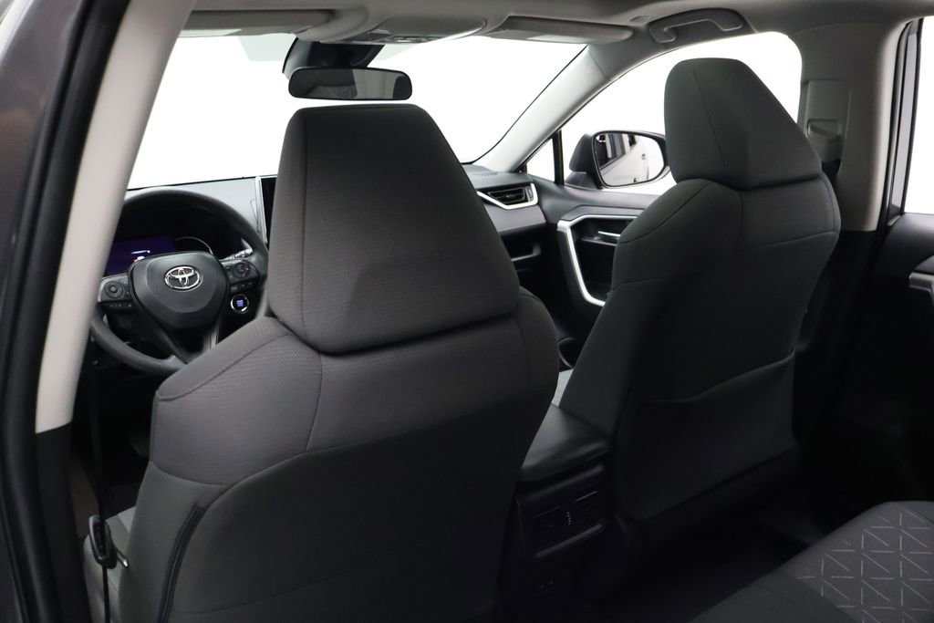 Used 2023 Toyota RAV4 XLE w/ Convenience Package image 20