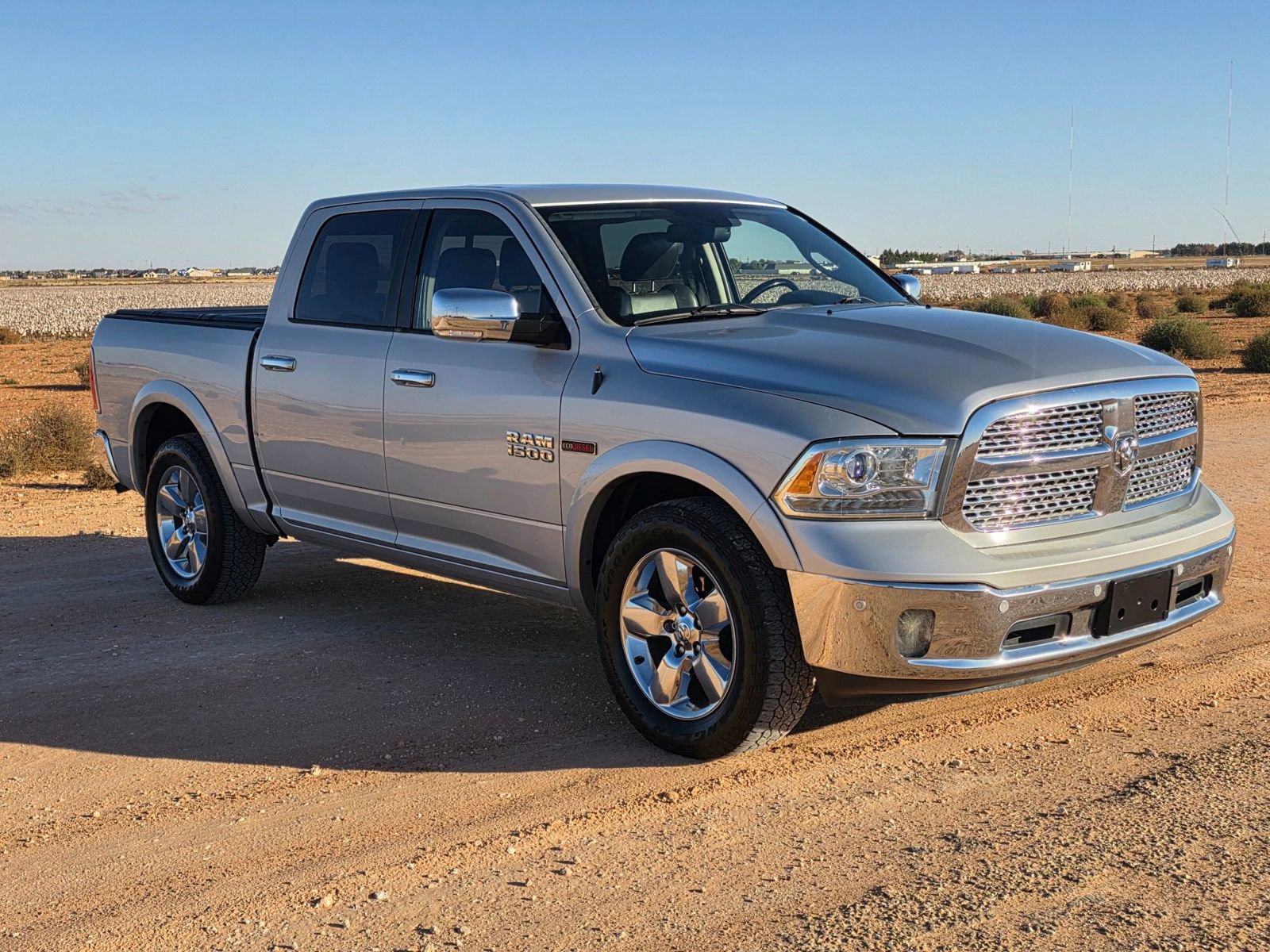 Used 2016 RAM 1500 Laramie w/ Convenience Group image 6