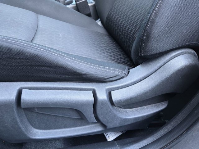 Used 2018 Nissan Rogue S image 19