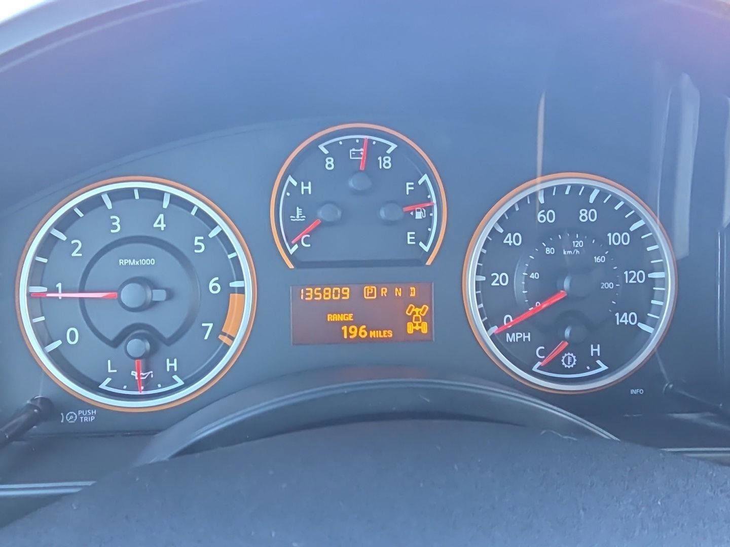 Used 2015 Nissan Titan SV w/ SV Value Truck Package image 21