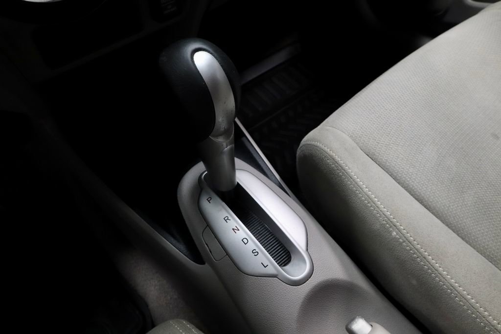 Used 2013 Honda Insight LX image 34