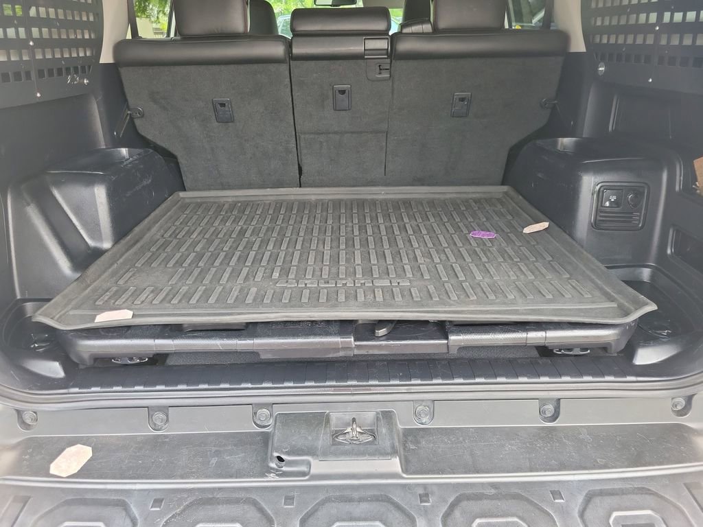 Used 2016 Toyota 4Runner TRD Pro AWD/4WD image 30