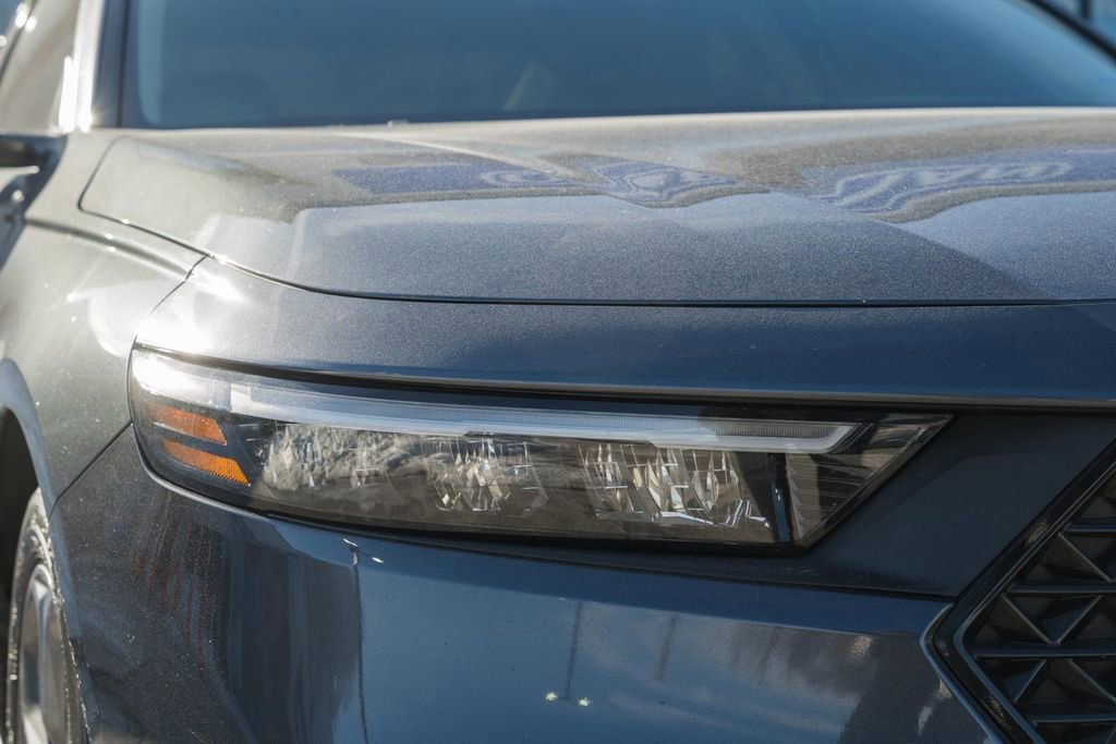 Certified 2023 Honda Accord EX image 10