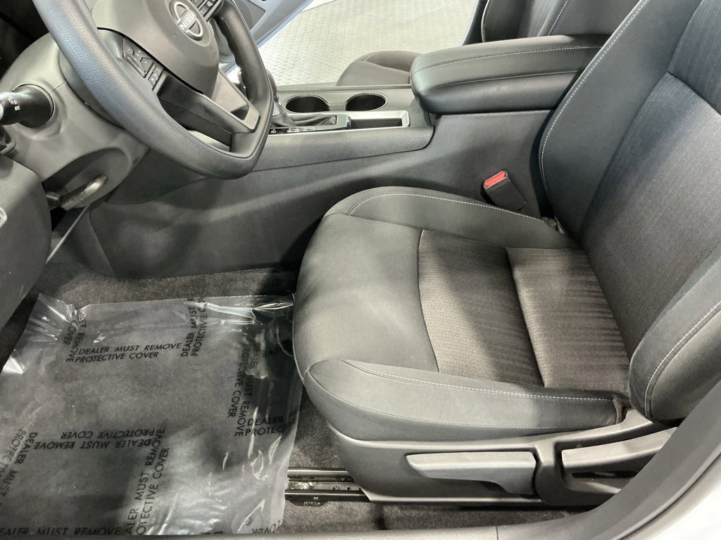 Used 2025 Nissan Altima 2.5 S image 17