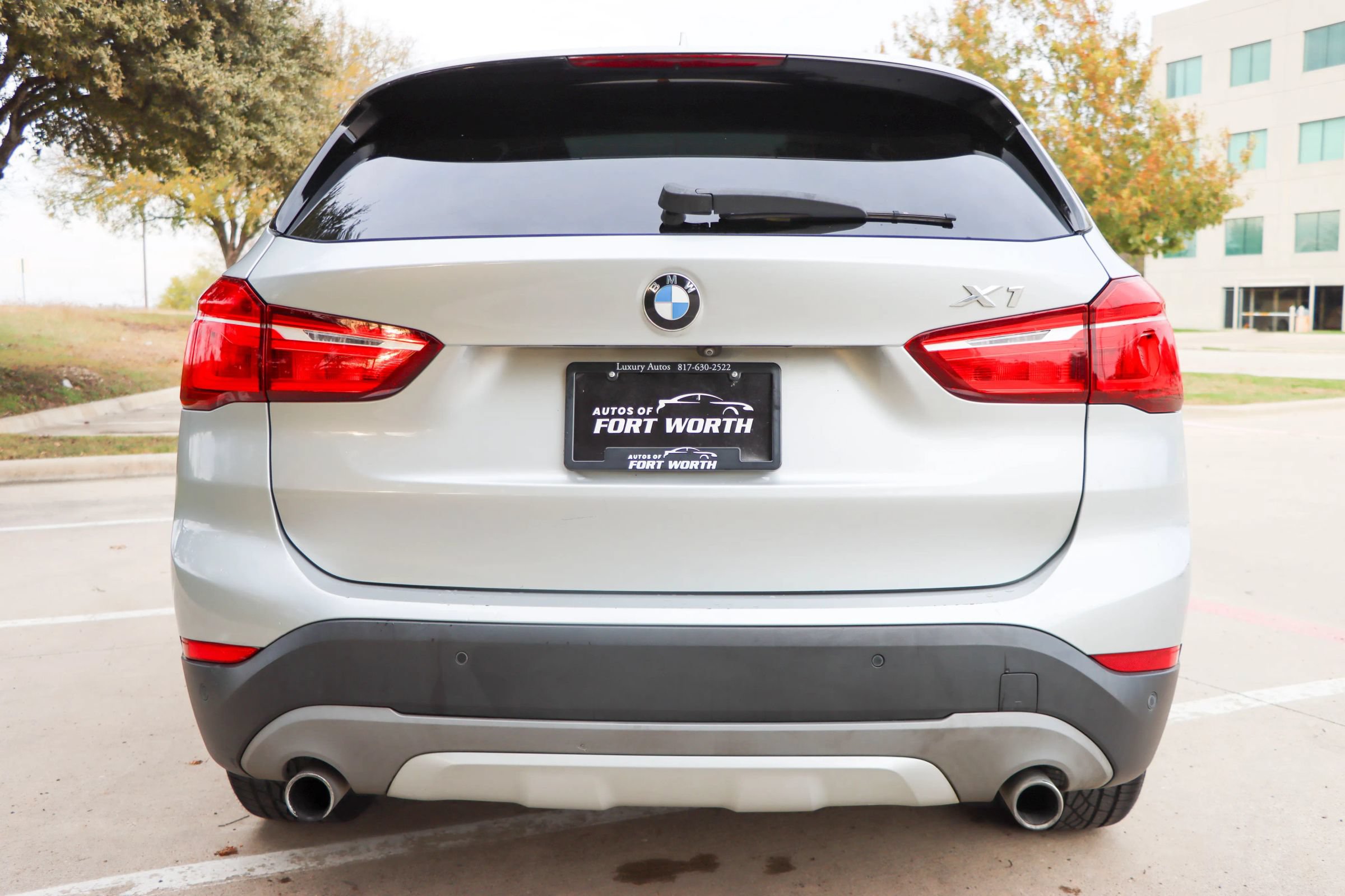 Used 2017 BMW X1 xDrive28i AWD/4WD image 6