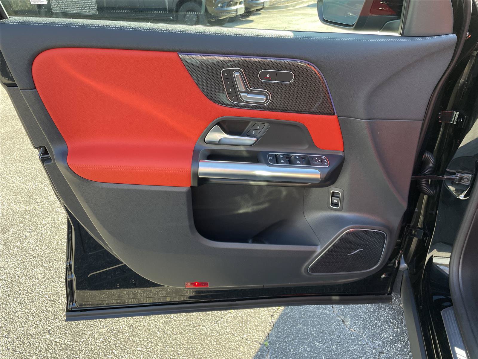 New 2026 Mercedes-Benz GLA 35 AMG 4MATIC image 15