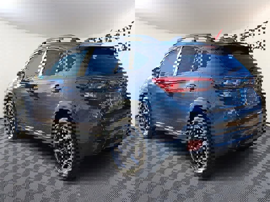 Used 2020 Subaru Crosstrek 2.0i Limited w/ Moonroof Package w/Navigation image 6