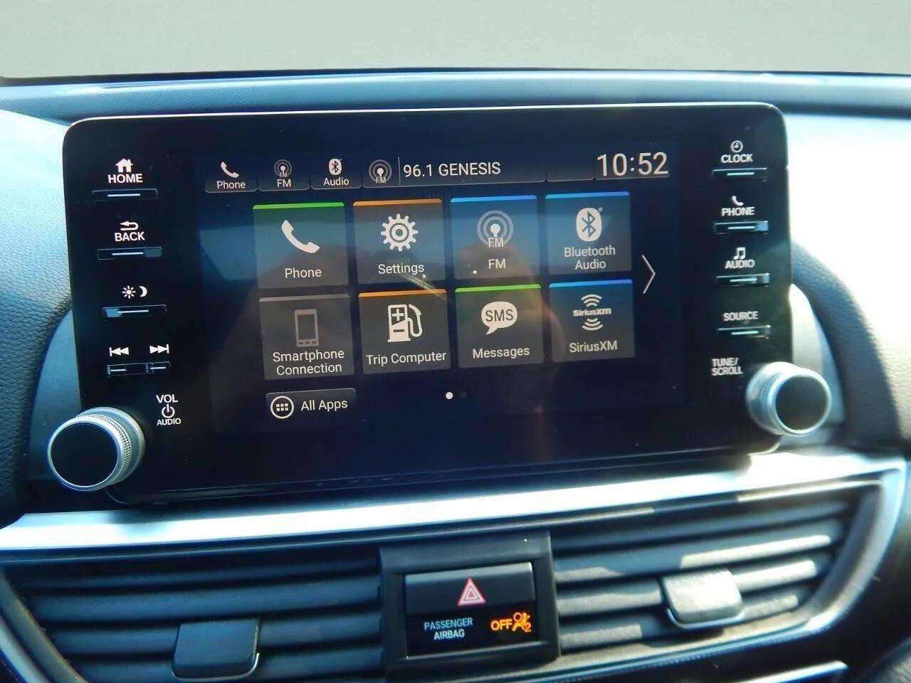 Used 2018 Honda Accord Sport image 24