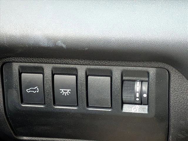 Used 2024 Subaru Ascent Touring image 7