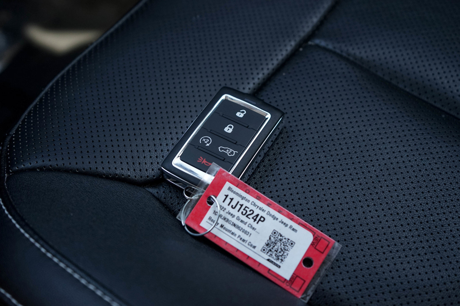 Used 2022 Jeep Grand Cherokee L Limited w/ Luxury Tech Group II image 28