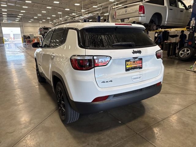 New 2025 Jeep Compass Latitude w/ Sun & Sound Group image 4