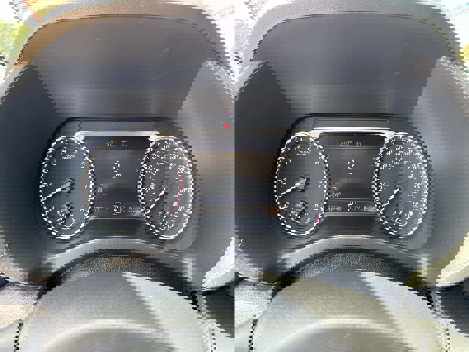 Used 2024 Nissan Sentra SV image 38