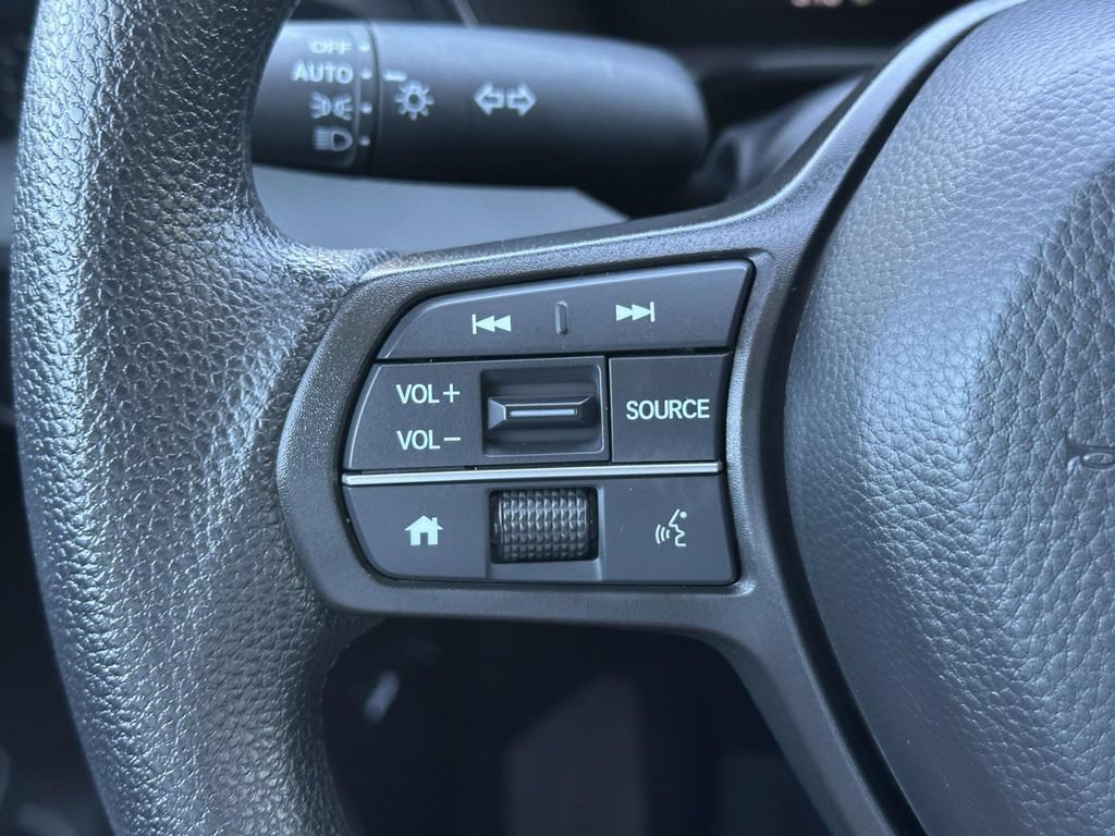 Certified 2025 Honda CR-V LX image 18