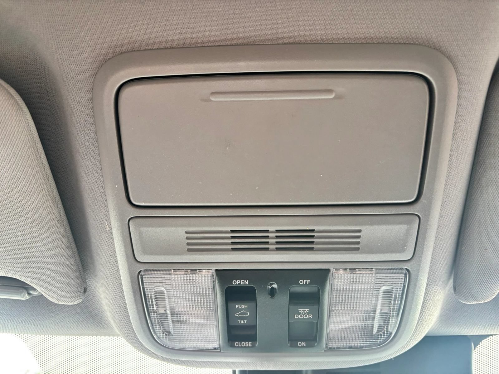 Used 2022 Honda Pilot EX-L image 30
