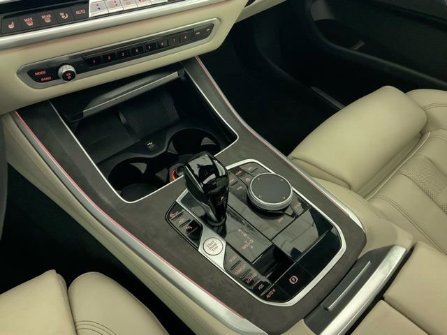 Certified 2022 BMW X5 xDrive40i w/ Parking Assistance Package image 15