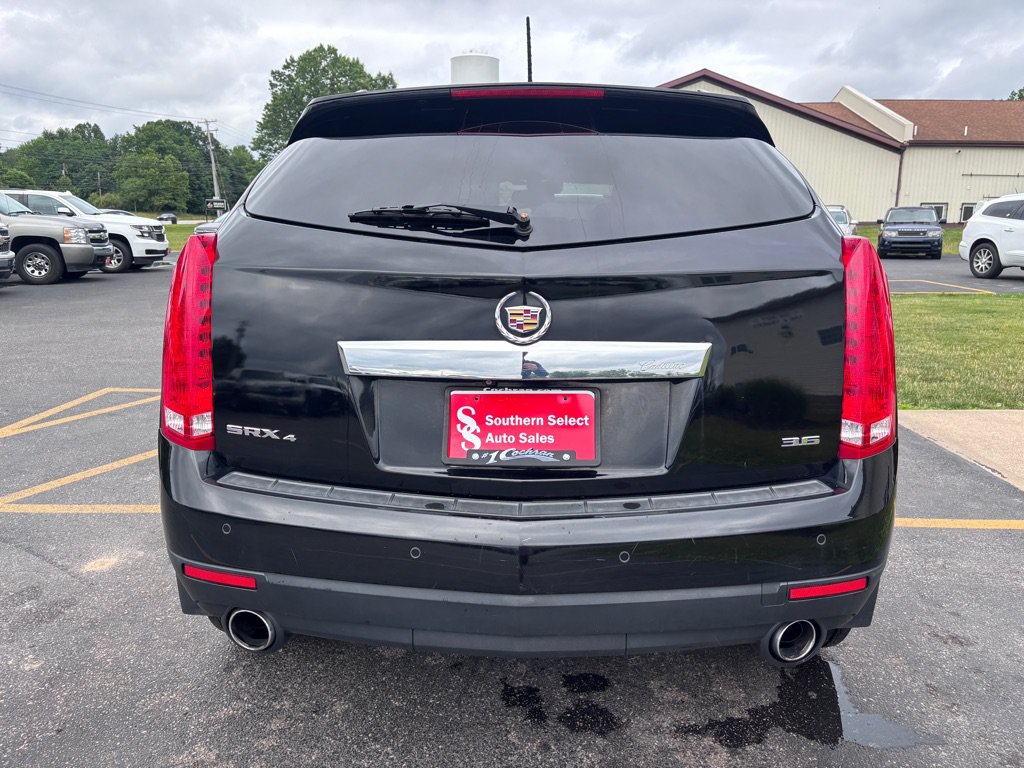 Used 2016 Cadillac SRX Luxury w/ Driver Awareness Package AWD/4WD image 7