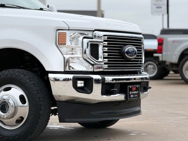 Used 2020 Ford F350 Lariat w/ Lariat Value Package AWD/4WD image 9