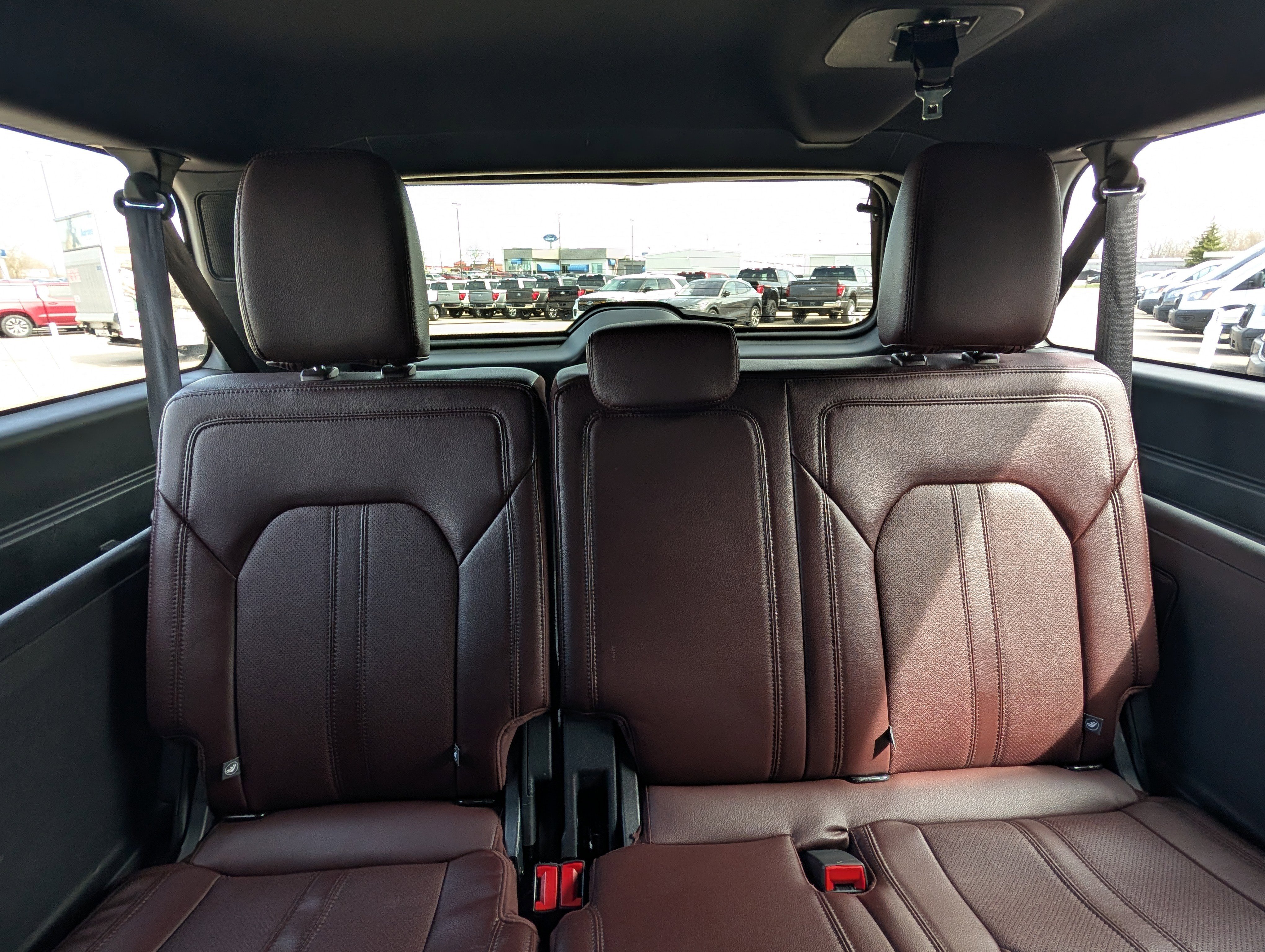 Used 2024 Ford Expedition Max Limited image 33