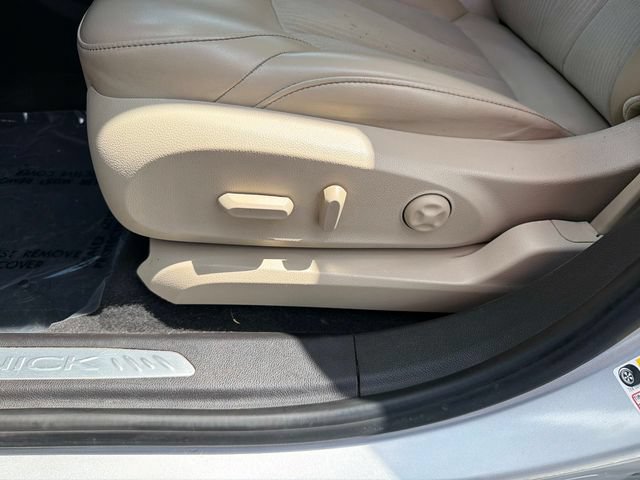 Used 2017 Buick Envision Preferred FWD image 19