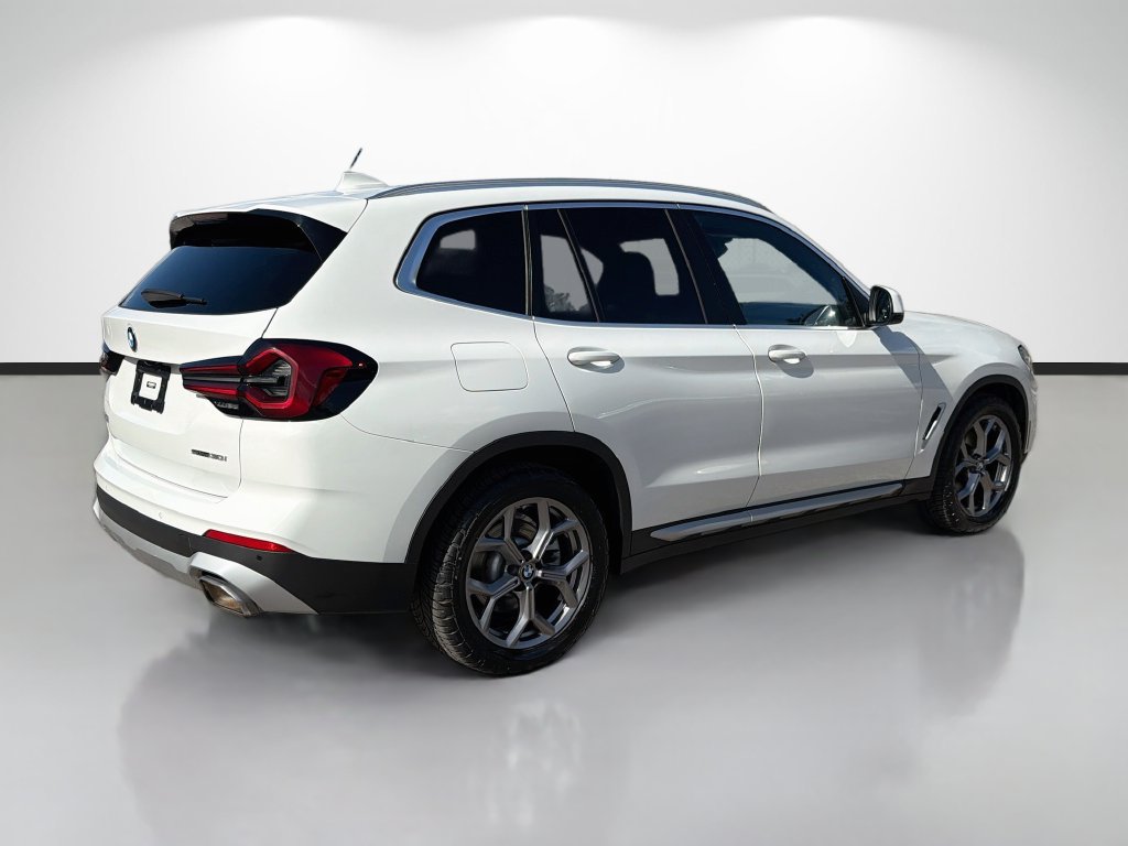 Used 2022 BMW X3 sDrive30i w/ Convenience Package w/ZPA RWD image 3