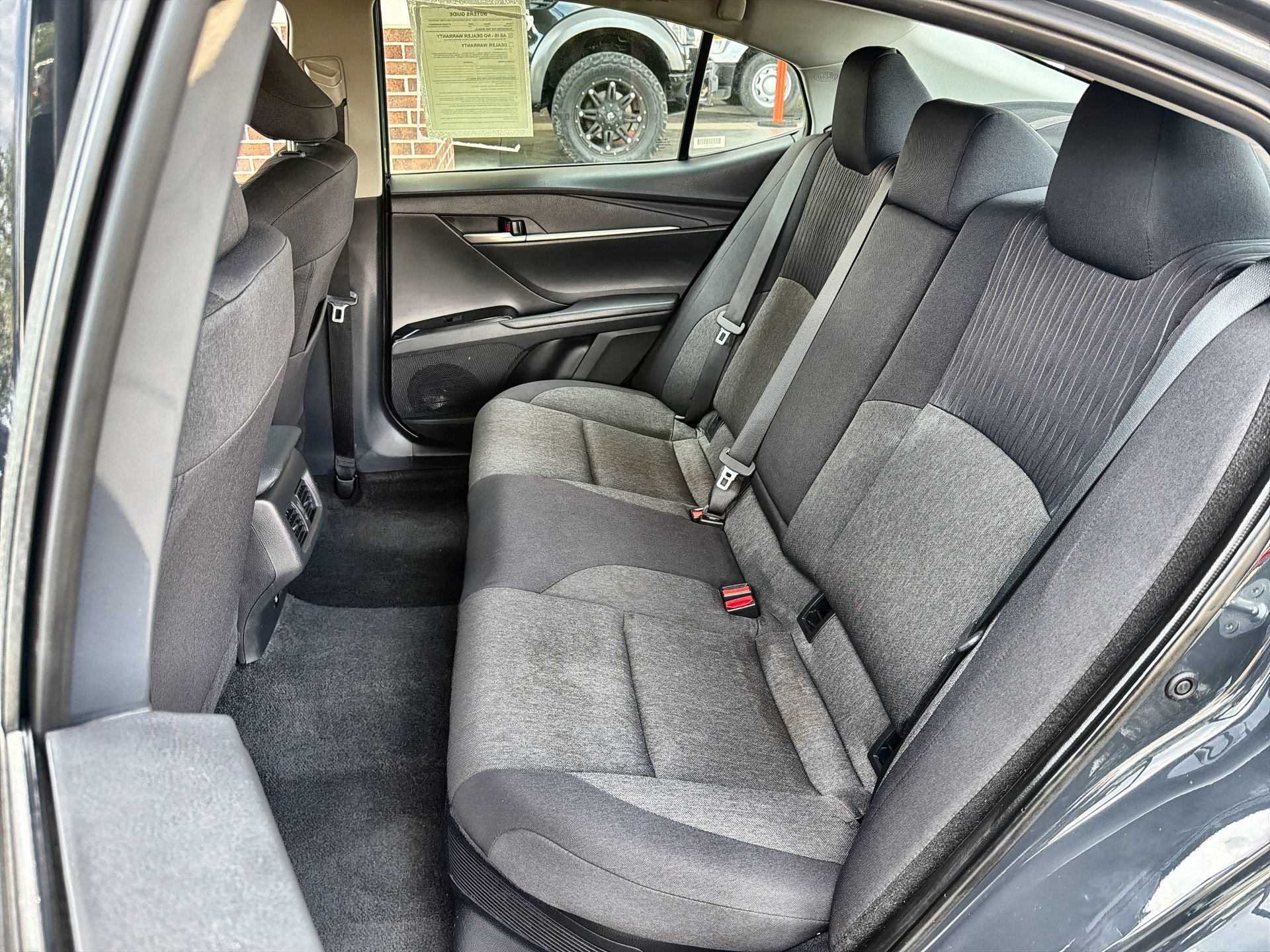 Used 2025 Toyota Camry LE FWD image 22