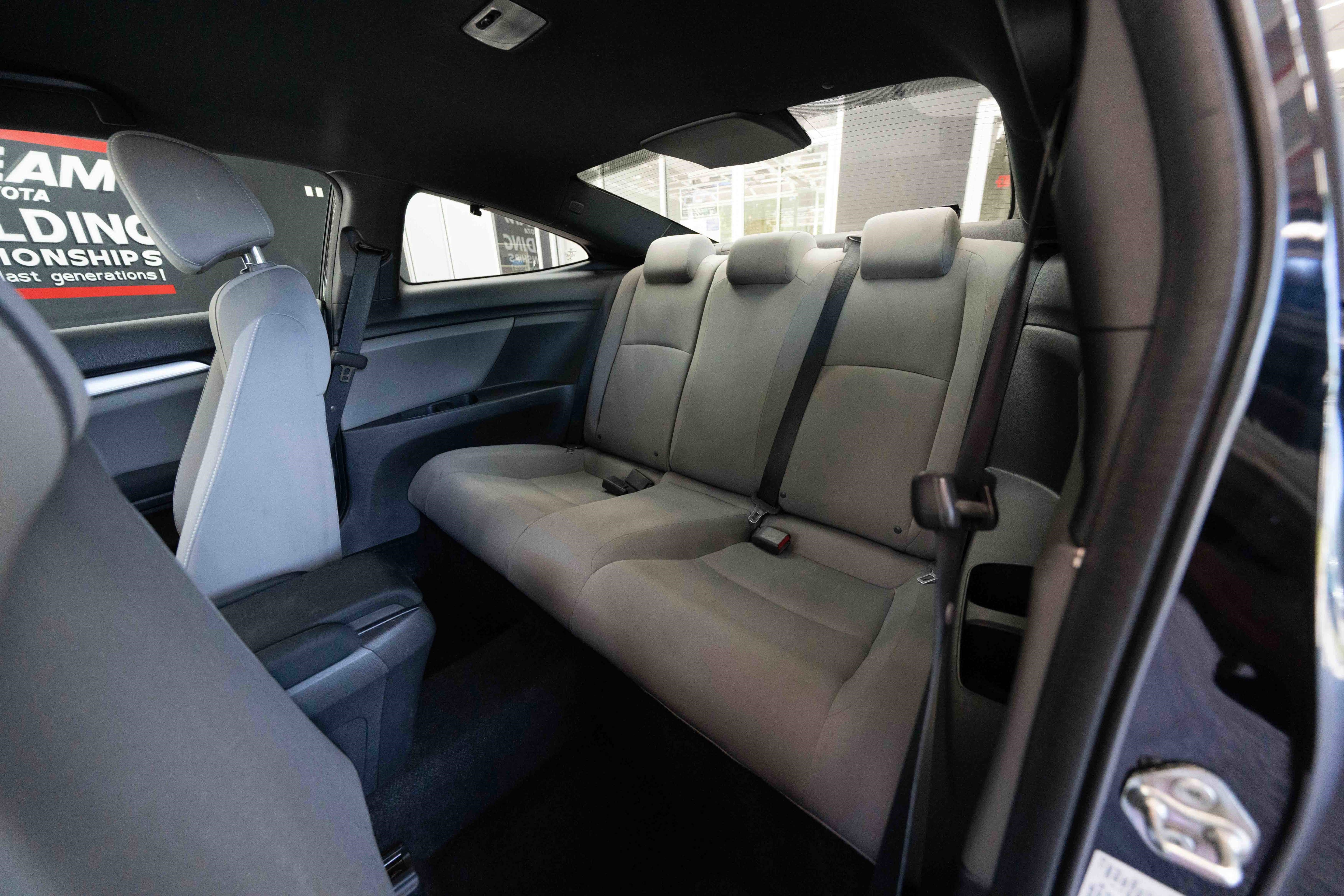 Used 2019 Honda Civic LX image 24