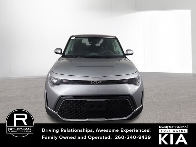 Certified 2025 Kia Soul LX image 3