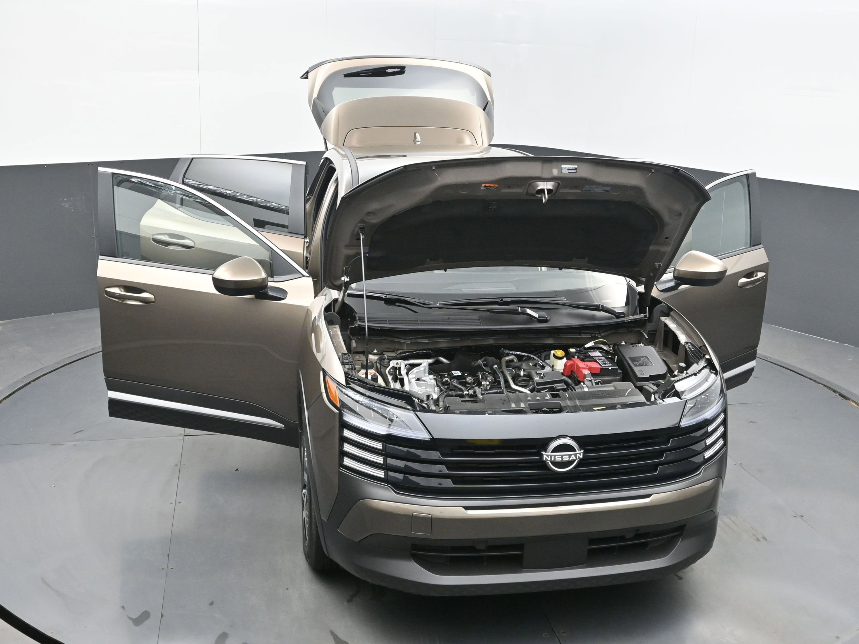 Certified 2025 Nissan Kicks SV image 35