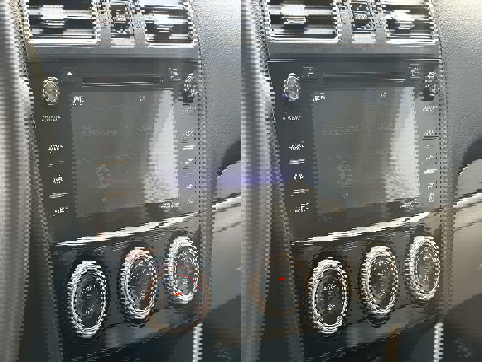 Used 2017 Subaru Forester 2.5i Limited image 18