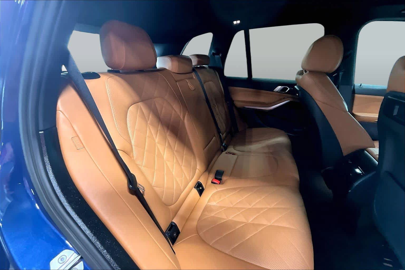 Used 2023 BMW X5 xDrive40i w/ Premium Package AWD/4WD image 20