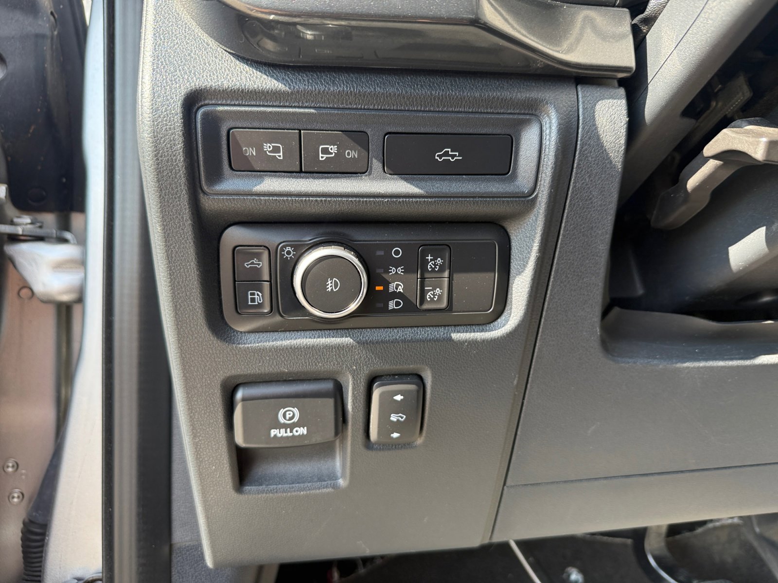 Used 2021 Ford F150 XLT w/ Equipment Group 302A High image 24