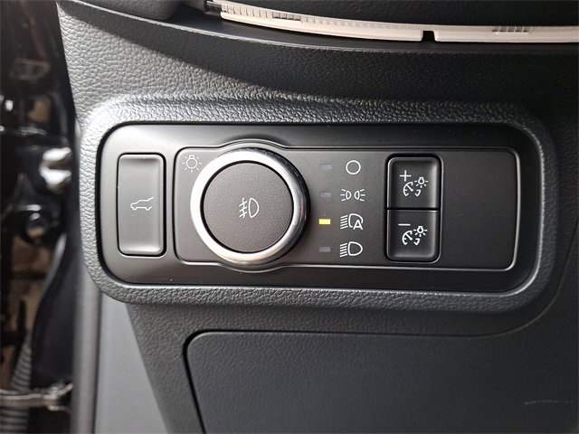 Used 2025 Ford Explorer ST image 26