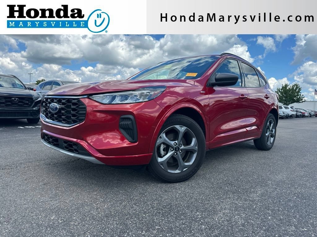 Used 2023 Ford Escape ST-Line w/ Tech Pack #1 AWD/4WD image 1