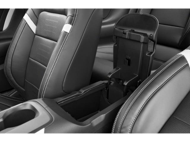 Used 2022 Ford Mustang Shelby GT500 w/ Technology Package RWD image 14