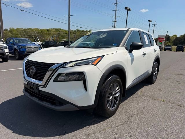 Certified 2023 Nissan Rogue S AWD/4WD image 2