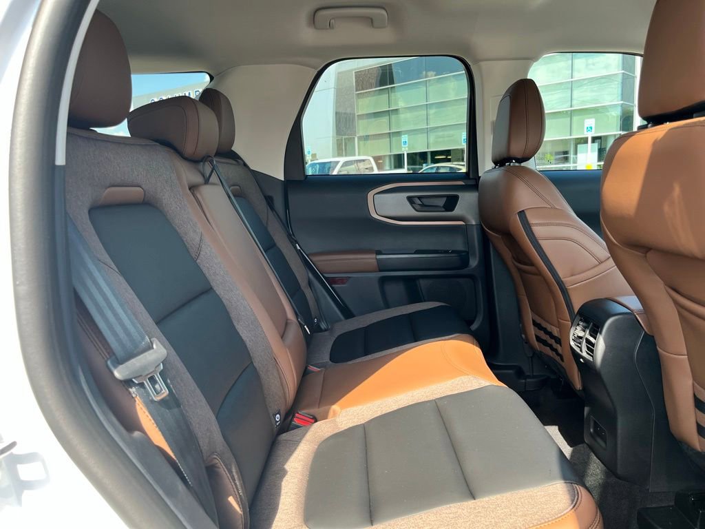 New 2026 Ford Bronco Sport Outer Banks AWD/4WD image 8