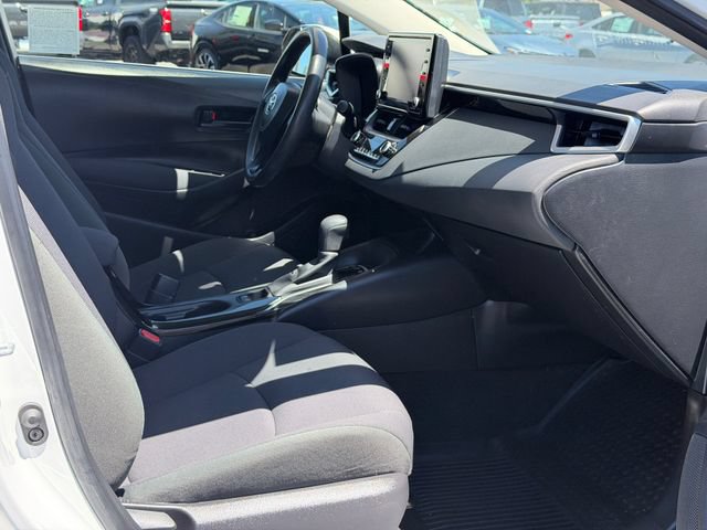 Used 2022 Toyota Corolla LE FWD image 18