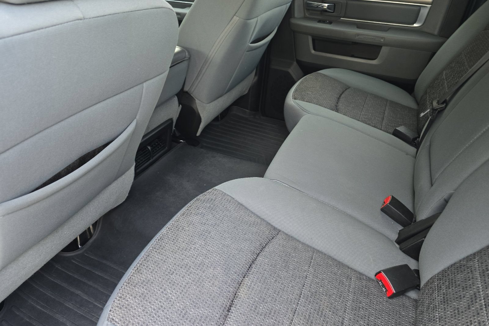 Used 2014 RAM 2500 Big Horn AWD/4WD image 9