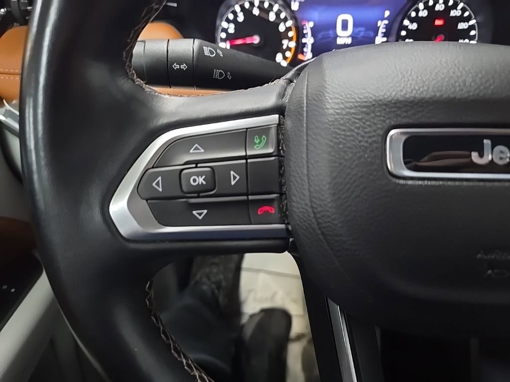 Used 2022 Jeep Compass Limited image 18
