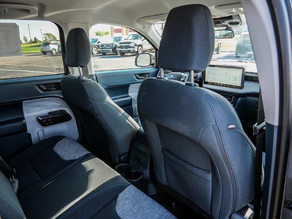 New 2026 Ford Maverick XLT AWD/4WD image 18