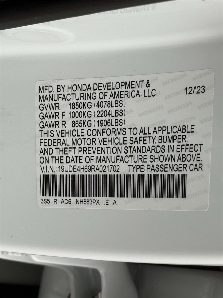 Certified 2024 Acura Integra A-Spec image 30