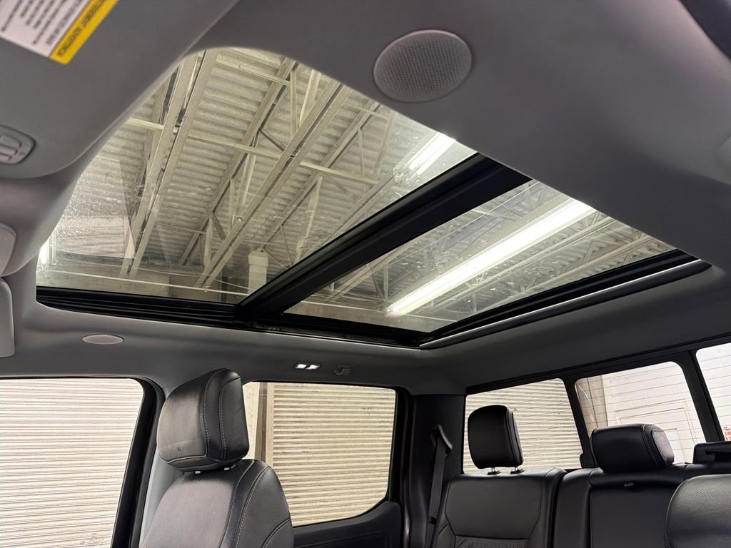 Used 2022 Ford F150 Lariat w/ Equipment Group 502A High image 9