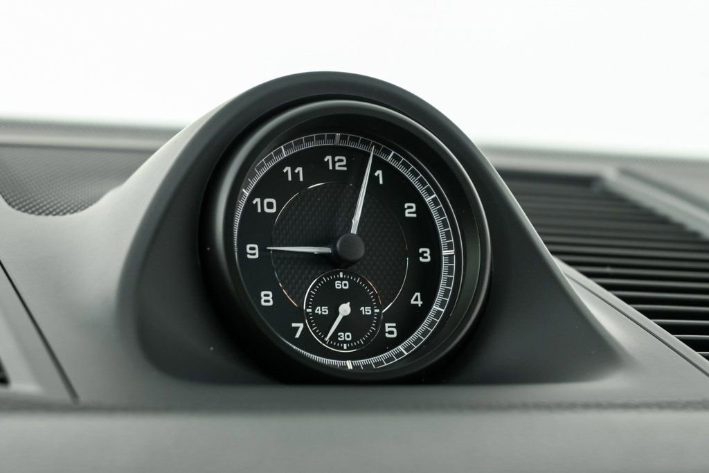 New 2026 Porsche Macan image 17