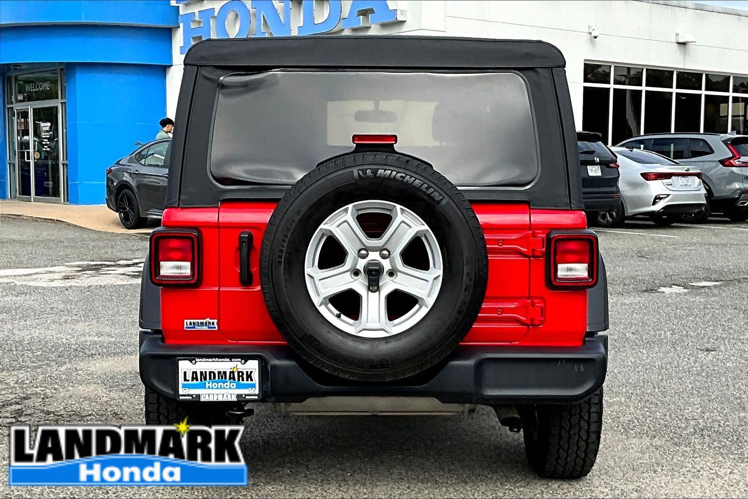 Used 2021 Jeep Wrangler Sport AWD/4WD image 4