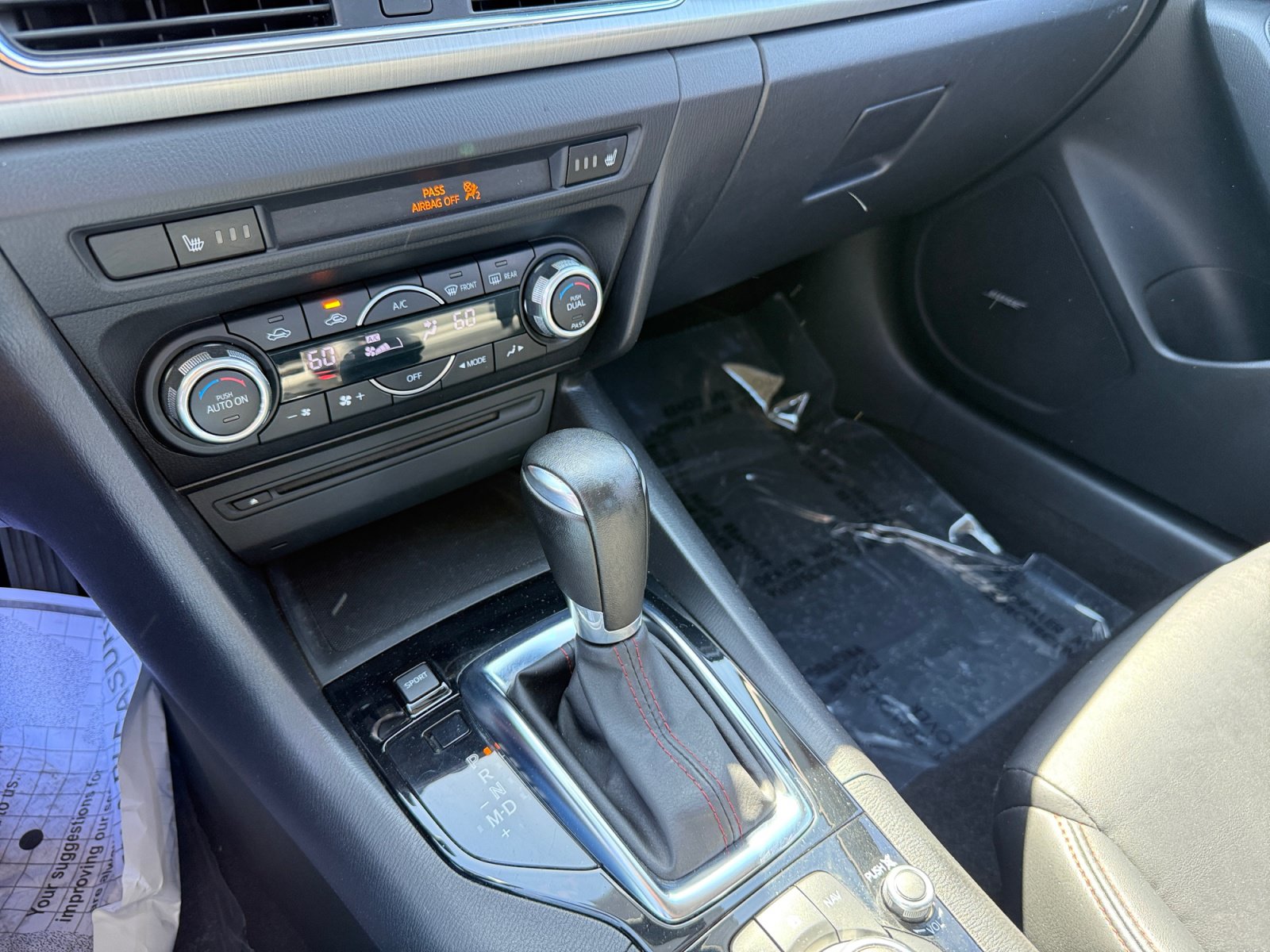 Used 2015 MAZDA MAZDA3 s Touring FWD image 13