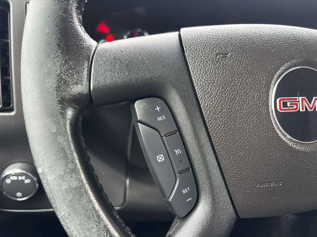 Used 2020 GMC Savana 3500 w/ Power Convenience Package RWD image 18