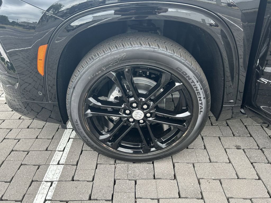 New 2026 Buick Enclave Sport Touring w/ Super Cruise Package image 31