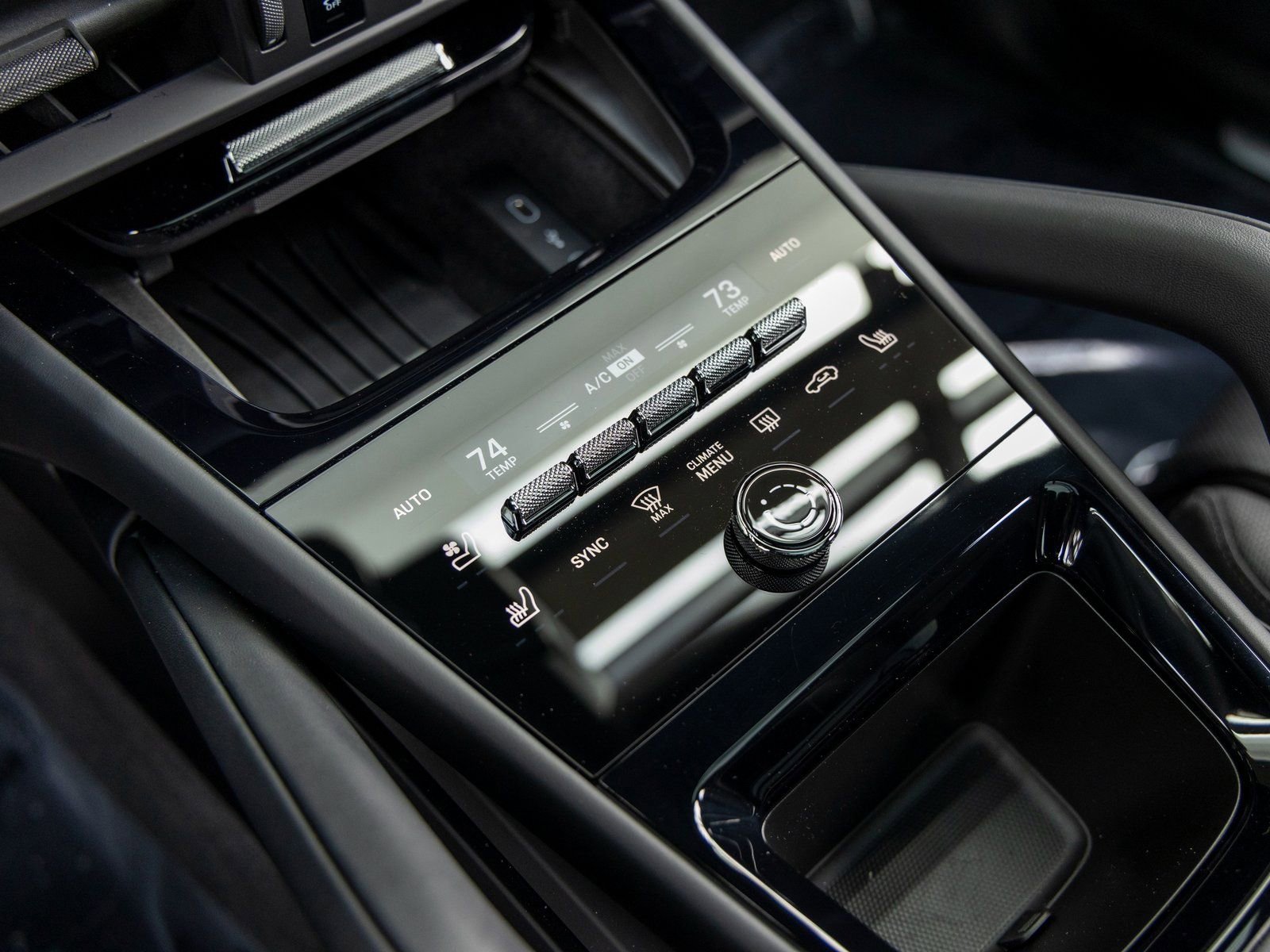 New 2026 Porsche Cayenne Coupe image 37